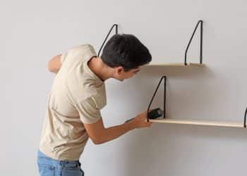 Installing Wall Shelves Without Professional Tools Keyword: