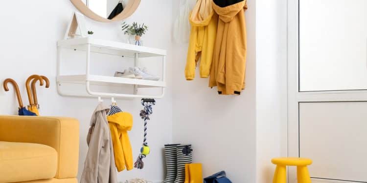 How to Set Up Entryway Storage That Doesn’t Overflow