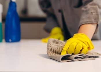 A Simple Cleaning Routine for a Healthier Home