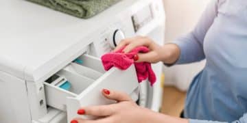 How to Clean a Washing Machine Before It Starts Smelling