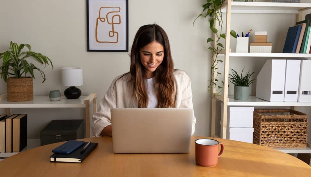 Tidy Up Your Home Office Shelves!
