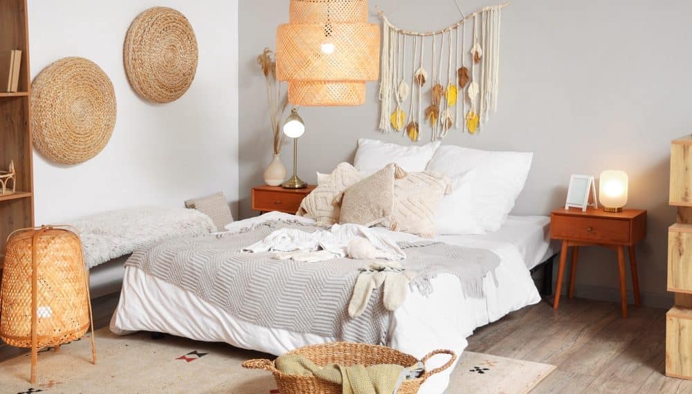 Set Up a Welcoming Guest Room Without Spending Much