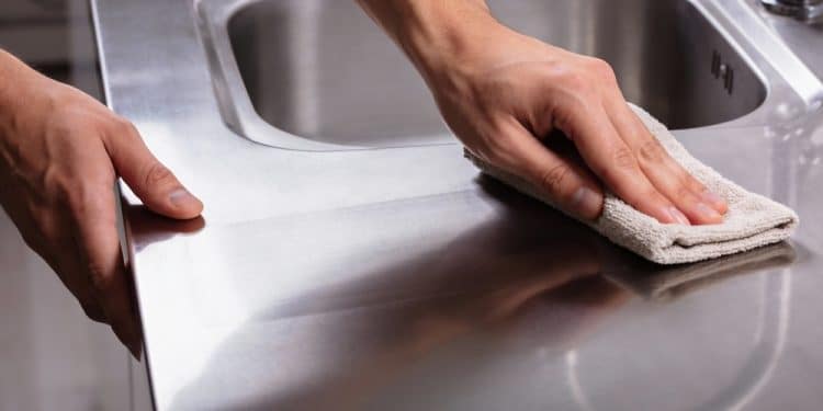 How to Clean Stainless Steel Without Leaving Smudges