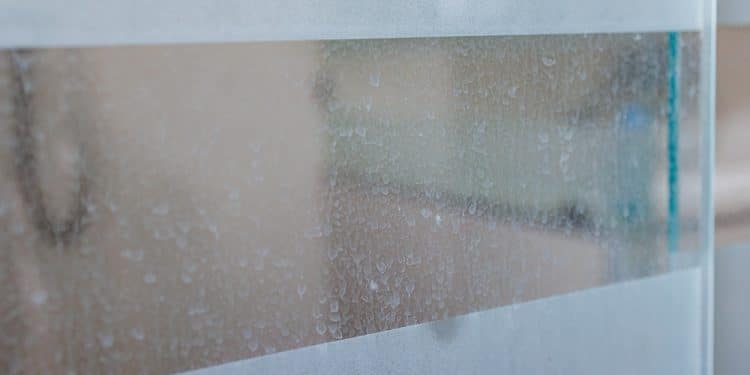 How to Remove Hard Water Stains From Glass and Fixtures