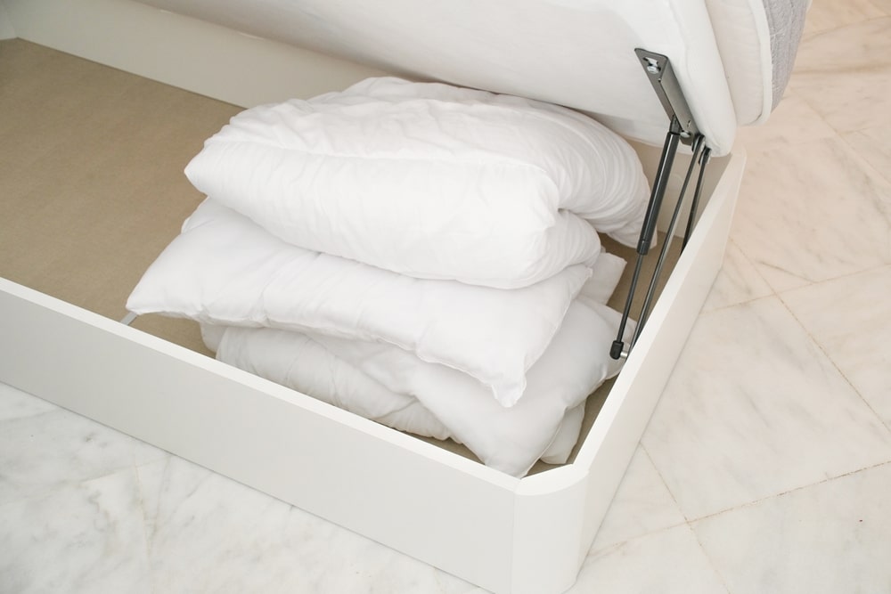 DIY storage ottoman